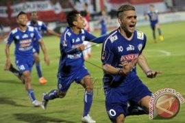 Kalahkan Mitra Kukar, Arema Raih Posisi Tiga Piala Presiden
