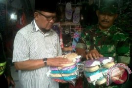 Kodim Pangkalan Bun Amankan Sandal Berlafaz Surah Al-Ikhlas