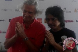 Gitaris Dewa Budjana Dirikan "Museum Gitarku"