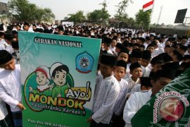 Gerakan Nasional Ayo Mondok
