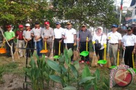 Adaro Wants to Build an Independent Community Through CSR