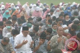 SALAT MINTA HUJAN DI PADANG Page 1 Small