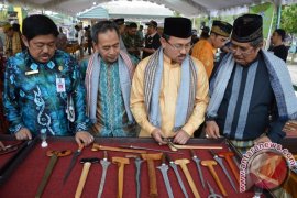 Pameran Keris dan Batu Permata Wujud Lestarikan Budaya
