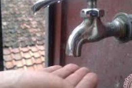 Warga Indragiri Hilir Keluhkan Air PDAM