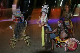 Pentas Tari Songgo Langit