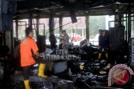 Tim Labfor Selidiki Penyebab Kebakaran Kantor Gubernur Kalteng
