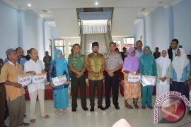 4.250 Warga Abdya Terima Zakat PNS