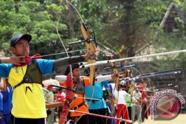 Surabaya Juara Umum POR SD/MI Jatim