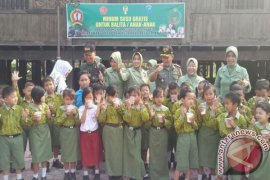 Kodim Pangkalan Bun Gelar Program Minum Susu Gratis