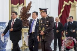 President, DPR Leadership Hold Consultation Meeting at Merdeka Palace