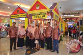 Amplang Ketapang Diminati Pengunjung Pameran Bandung