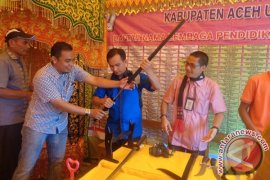 Pedang Cut Nyak Dien di Stand Aceh Utara