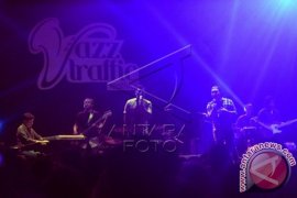 Kahitna dan Judika Tutup JTF 2015