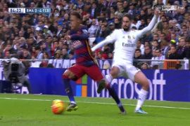 Barca Gugat Dua Mantan Pemain Real Madrid