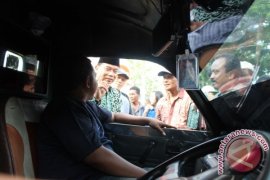 Komunitas Angkot Surabaya Dukung Cawali Rasiyo