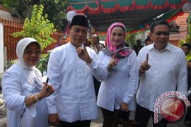 Rasiyo Gunakan Hak Pilih