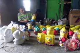 Sejumlah Perajin Bojonegoro Kembangkan Gerabah Modern