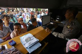 SIM "online" mudahkan birokrasi para pendatang