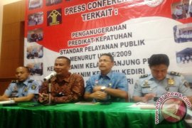 Kantor Imigrasi Jatim Raih Kepatuhan Standar Pelayanan Publik