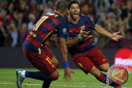 Luis Suarez mengkritik penggunaan Video Asisten Wasit