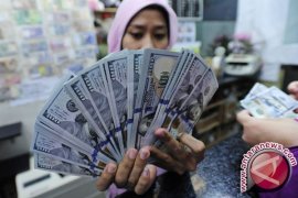 Dolar AS sedikit menguat pada awal perdagangan Asia