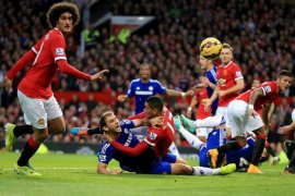 MU ditahan imbang Chealsea 0-0, posisi Van Gaal terancam 
