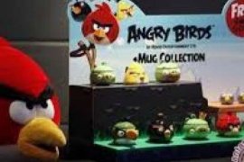 Blake Shelton Isi Suara Babi Di "Angry Birds"