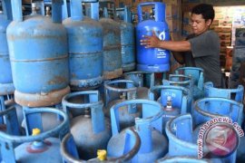Harga LPG Gas 12 Kg Naik Jadi Rp228 Ribu per Tabung