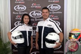 Arai hadirkan tiga helm tahan api