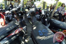 Tim Gabungan Razia Pajak Kendaraan Bermotor 