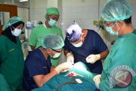 Belasan warga Biak operasi bibir sumbing 