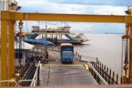 Februari 2016 ini Jembatan Dermaga Roro Sungai Pak Ning Rampung