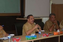 Sekda Baru Indragiri Hilir Pimpin Rapat Perdana