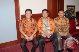 Penajam Terima Bantuan Dari Kementerian Kominfo