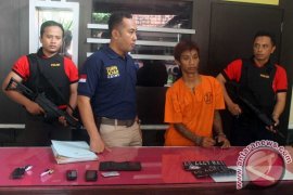 Polisi Tulungagung Tembak Residivis Perampokan Sepeda Motor