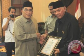  Gubernur: MUI Harus Awasi Ajaran Radikal