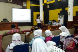 PEMAPARAN KEPALA UPT BANDARA UDARA WARUKIN