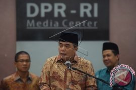 Ade Komaruddin Patuhi Putusan Pleno Golkar