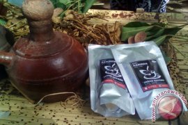 Nikmatnya Kopi Kemiren Bikin "Balik Maning" 