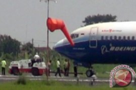Lion Tergelincir di Juanda