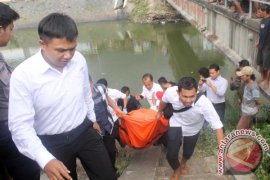 Dua Bocah Ngawi Tewas Tenggelam Saat Ngabuburit