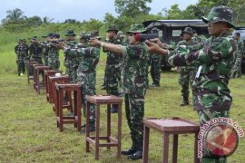Latihan Menembak Dipadu Ilmu Peta 