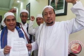 FPI Surabaya Kecam Keputusan Pansus Raperda Minuman Beralkohol