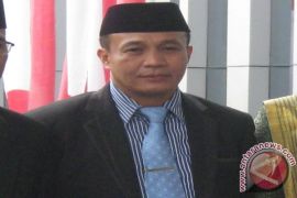 Penjabat Bupati Mubar Siap Mundur Dari PNS