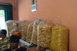 Menengok Usaha Keripik Upik Pekanbaru Beromzet Rp50 Juta per Bulan