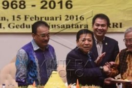 Nyalon Jadi Ketum Golkar, Setya Novanto Klaim Tak Bermasalah Hukum