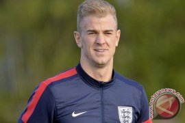 Hart dan Sterling akan absen perkuat Inggris Page 1 Small