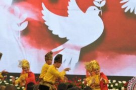 Pemprov Riau Wajibkan Ada Tari dan Pantun Melayu Setiap Acara  
