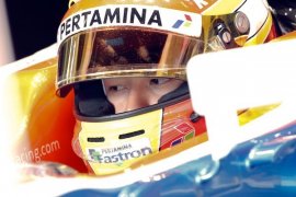 Rio Haryanto tak sabar jalani lomba F1 Page 1 Small