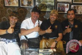 Keluarga Besar "Buldog" Sikapi Kritis Pembangunan Bali